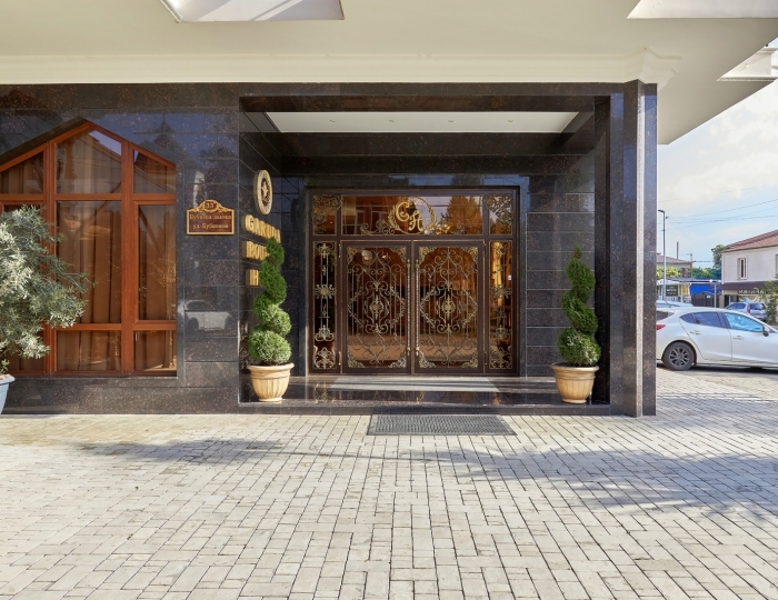 Бутик-отель Garuda Boutique Hotel / Гаруда Бутик Отель Сухум