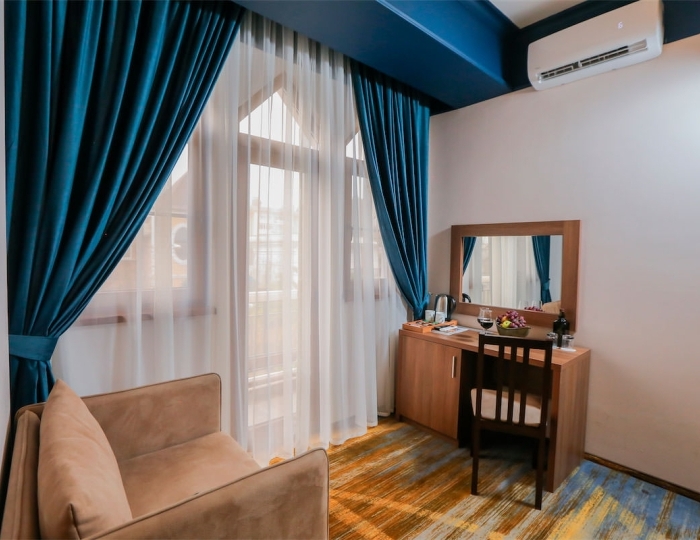 Deluxe - Бутик-отель Garuda Boutique Hotel / Гаруда Бутик Отель Сухум